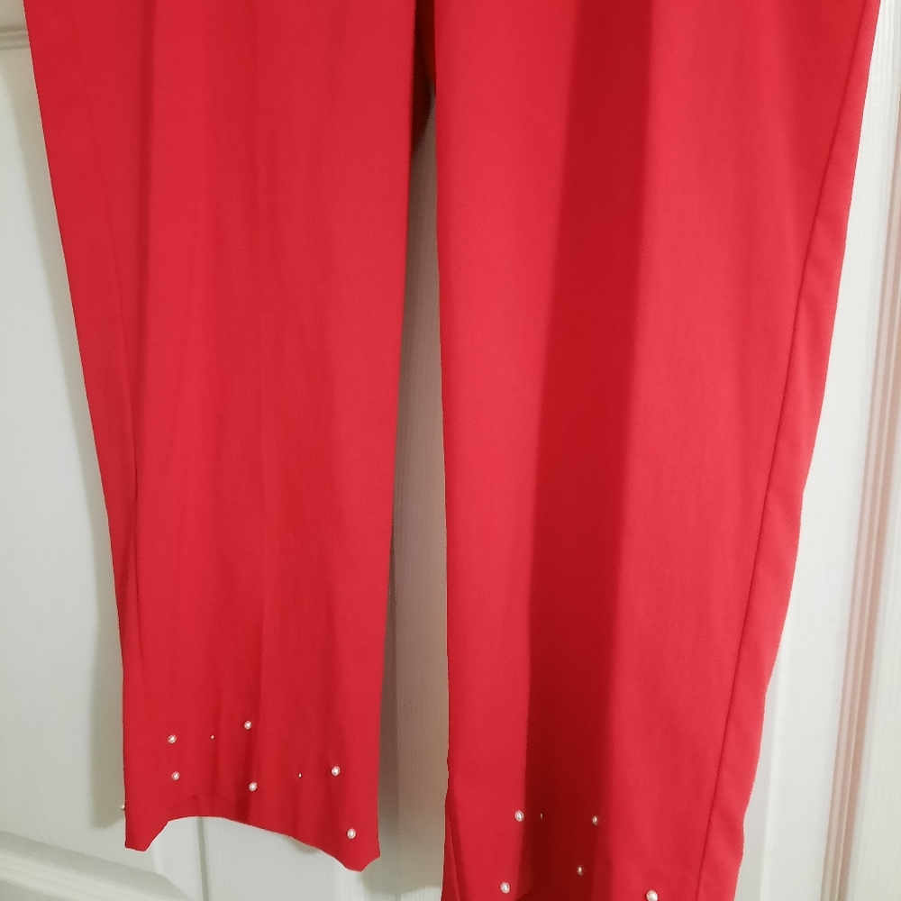 size 12 capris (A66) - Picture 3 of 10